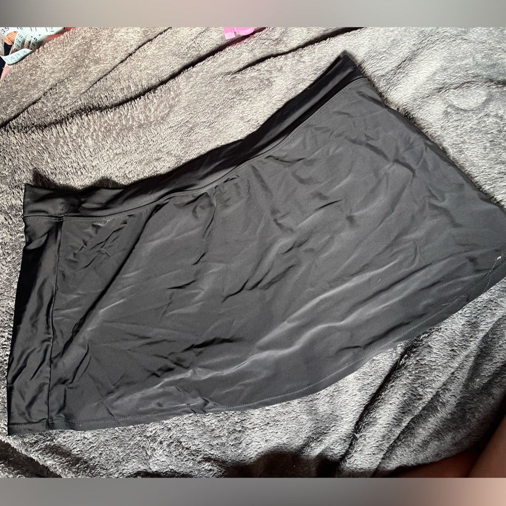 Tropical Escape from Sears: Women Plus Black Swim Skirt Size 18